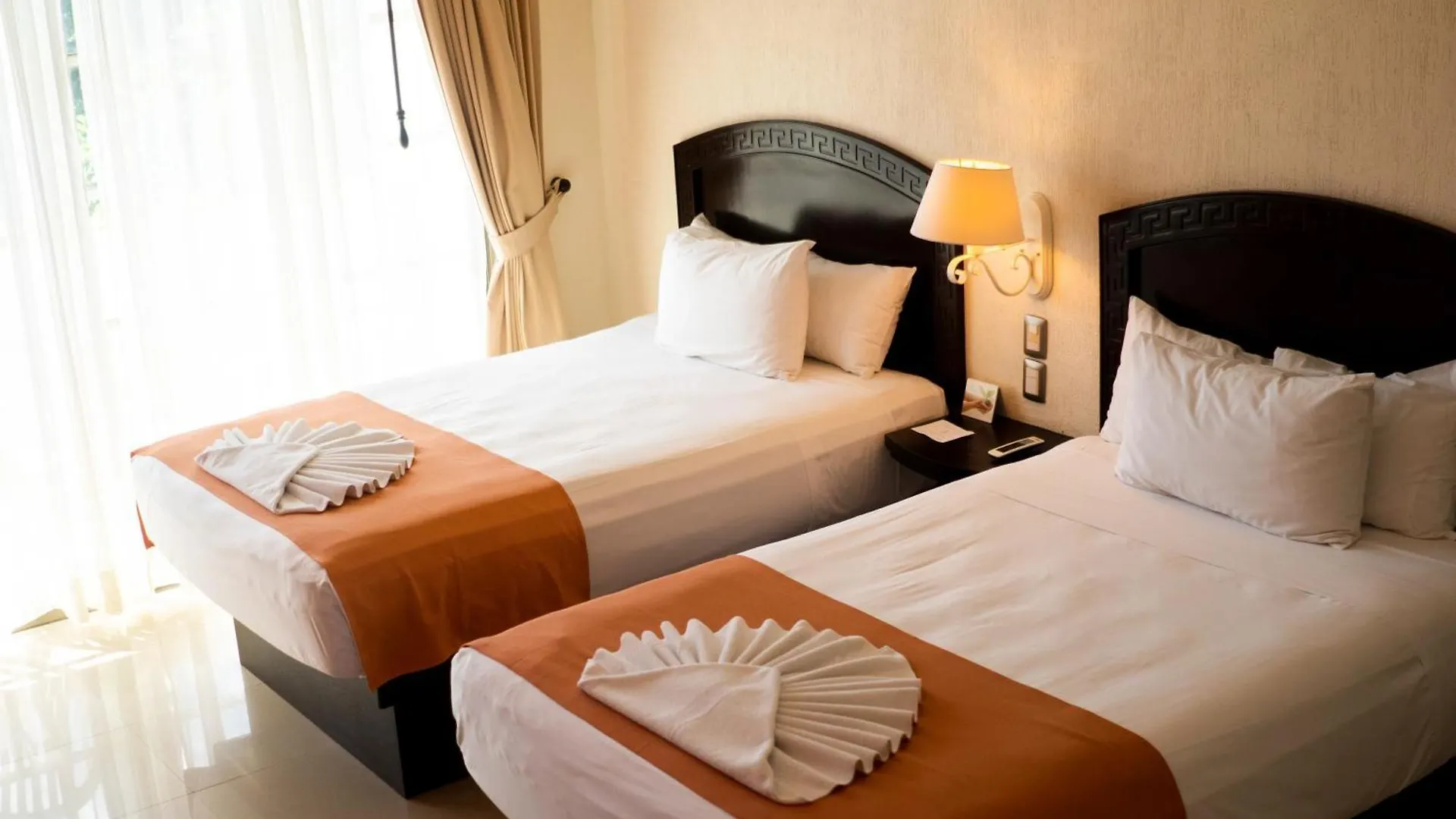 Hotel Posada Sian Kaan Playa Del Carmen