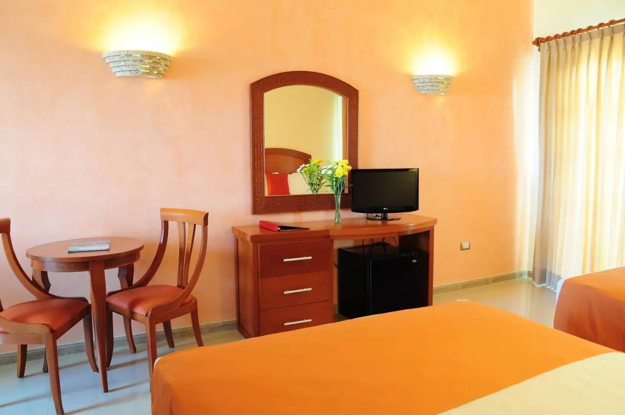 Hotel Posada Sian Kaan Playa Del Carmen